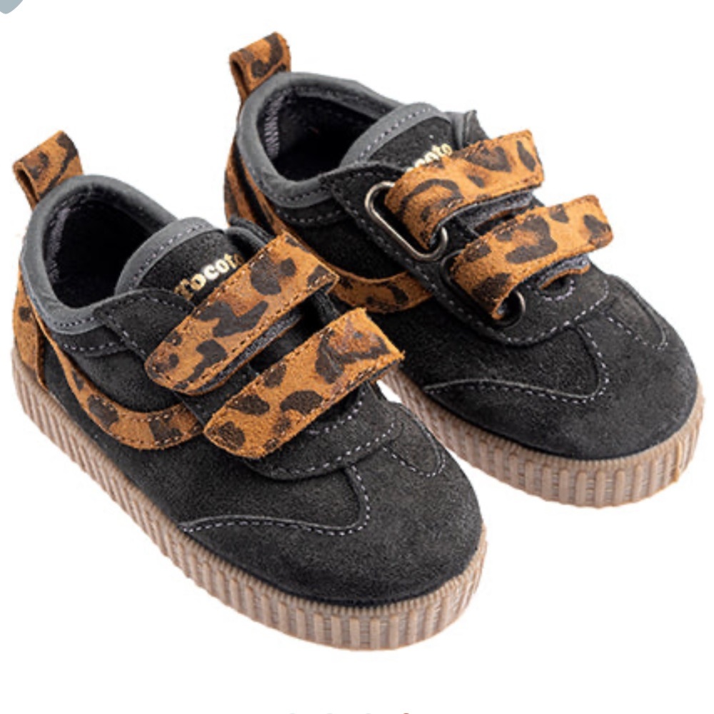 TOCOTO VINTAGE GRAY LEOPARD VELCRO SNEAKER